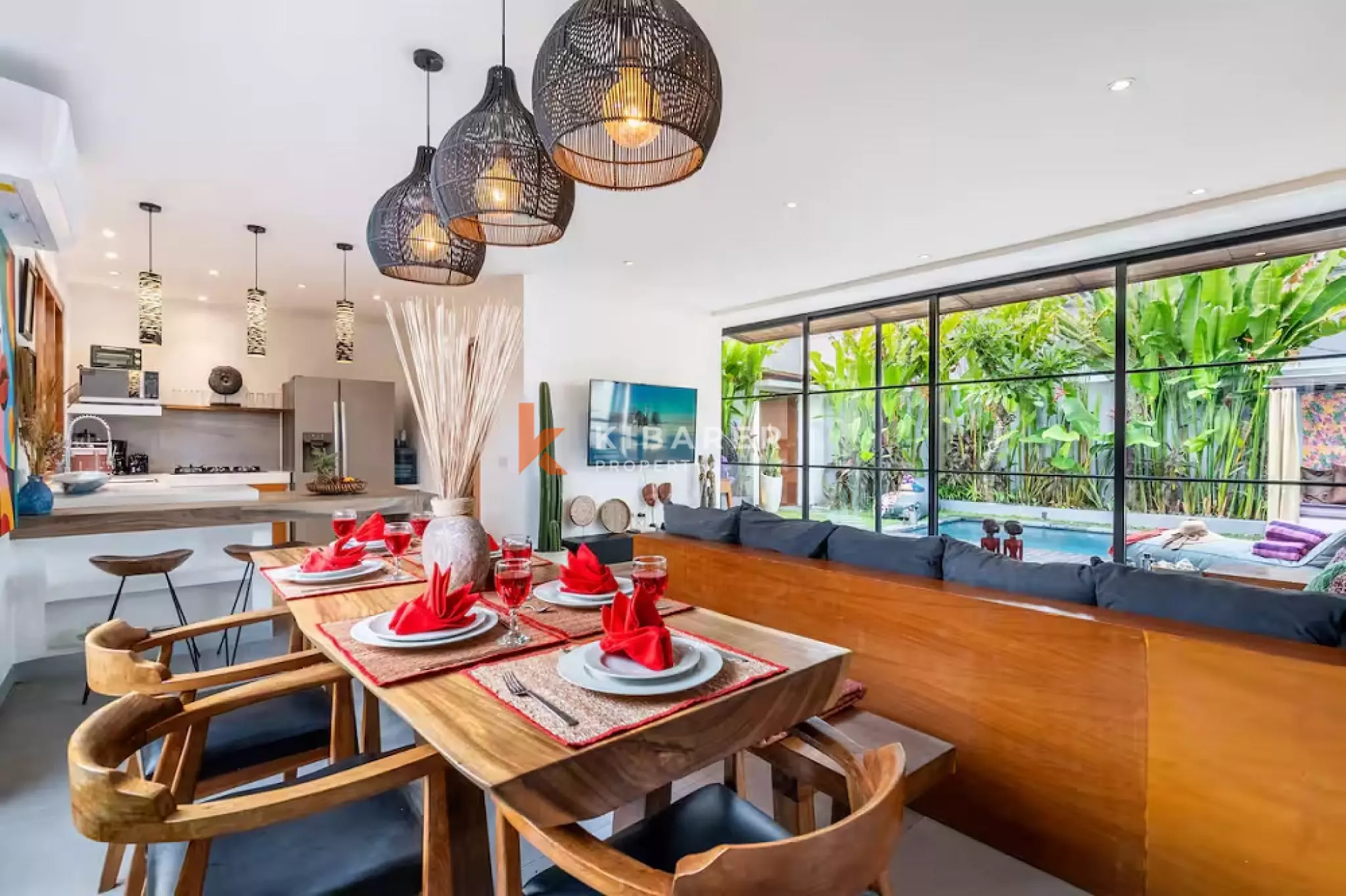 Designed as a Three-Bedroom Tropical Enclosed Villa in Kerobokan — image 7