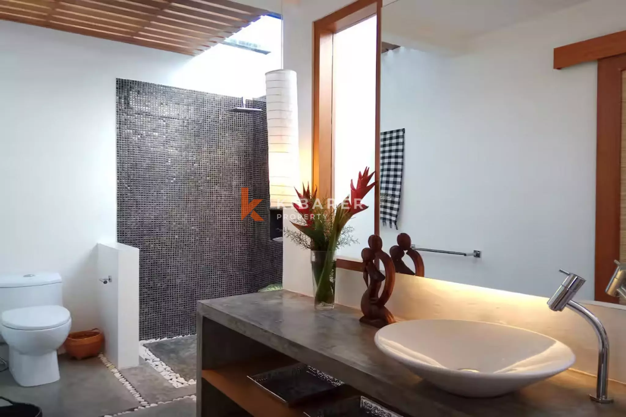 Designed as a Three-Bedroom Tropical Enclosed Villa in Kerobokan — image 12