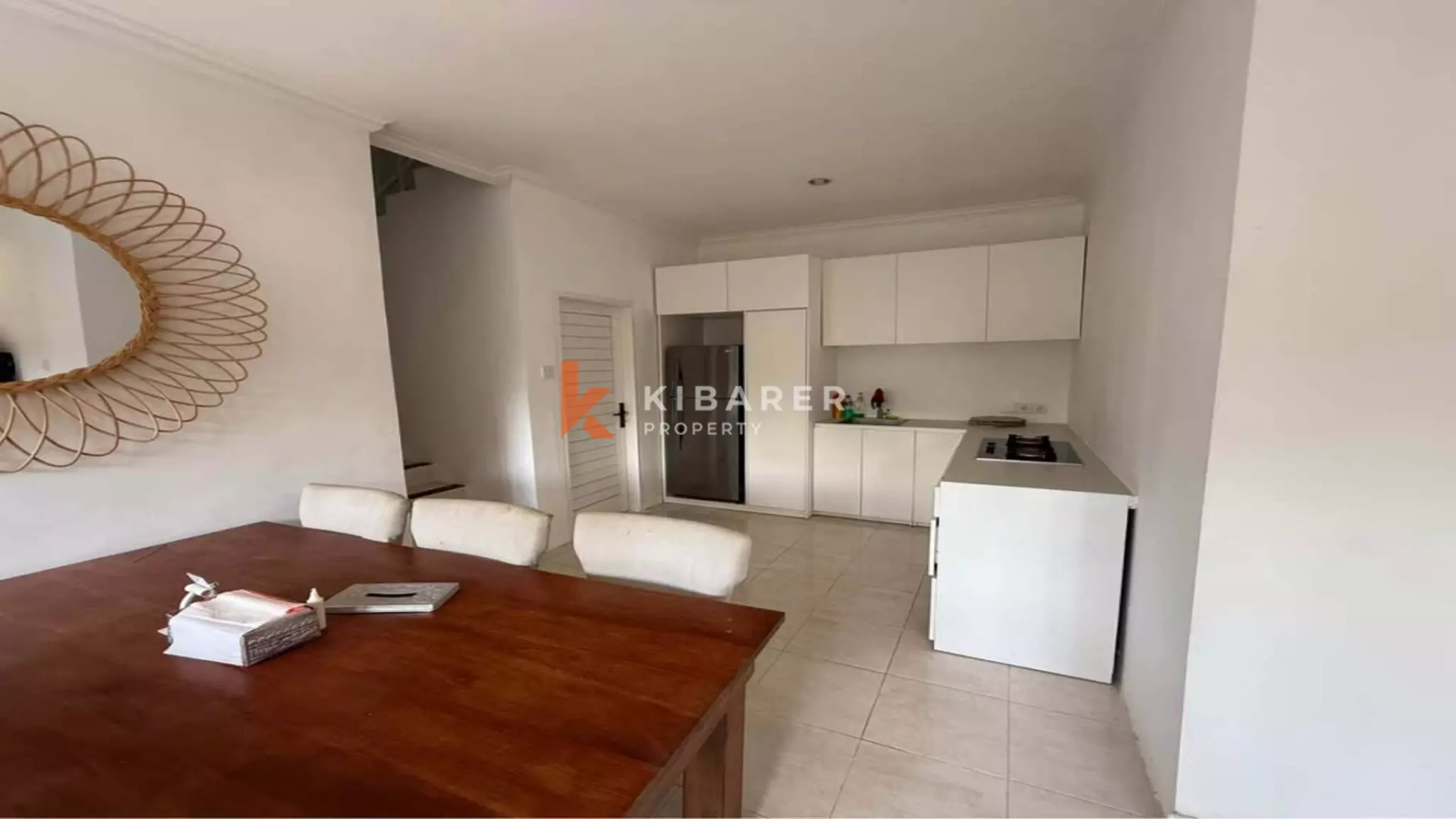 Stylish Three-Bedroom Villa with Private Pool for Rent in Prime Berawa Location — image 2