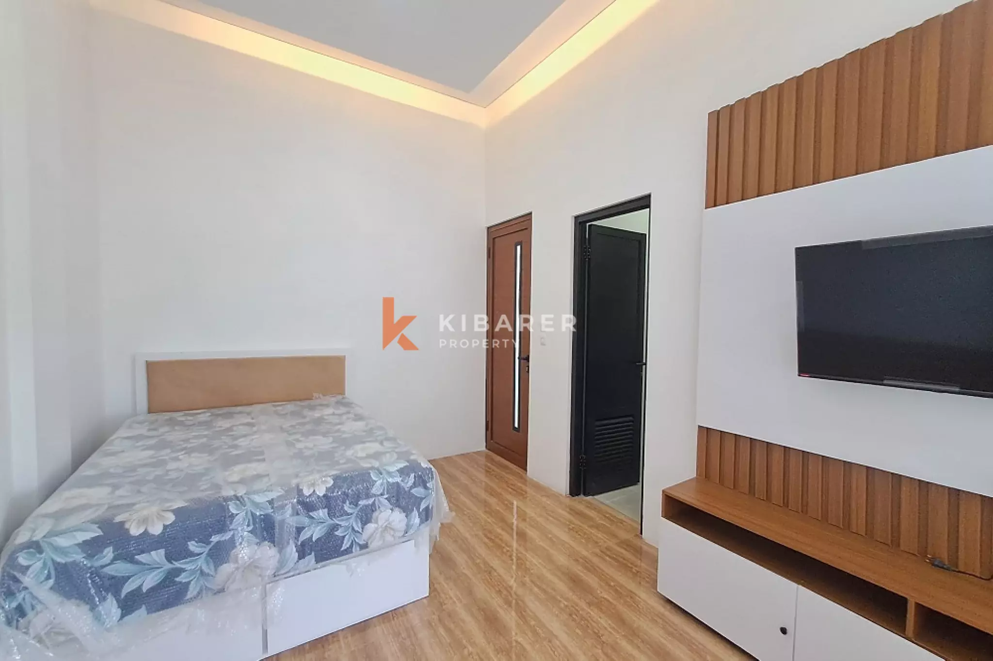 Charming Two-Storey Fully Furnished Three-Bedrooms Villa in Pererenan Area — image 8