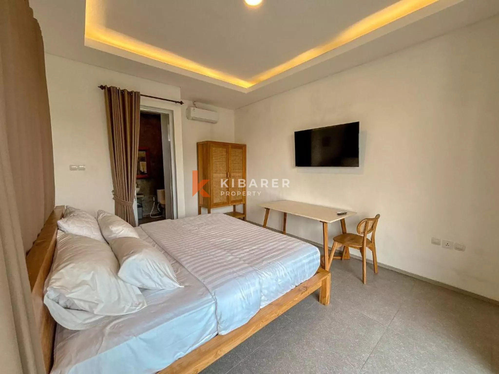 City Escape Two-bedroom Villa in Cepaka — image 12