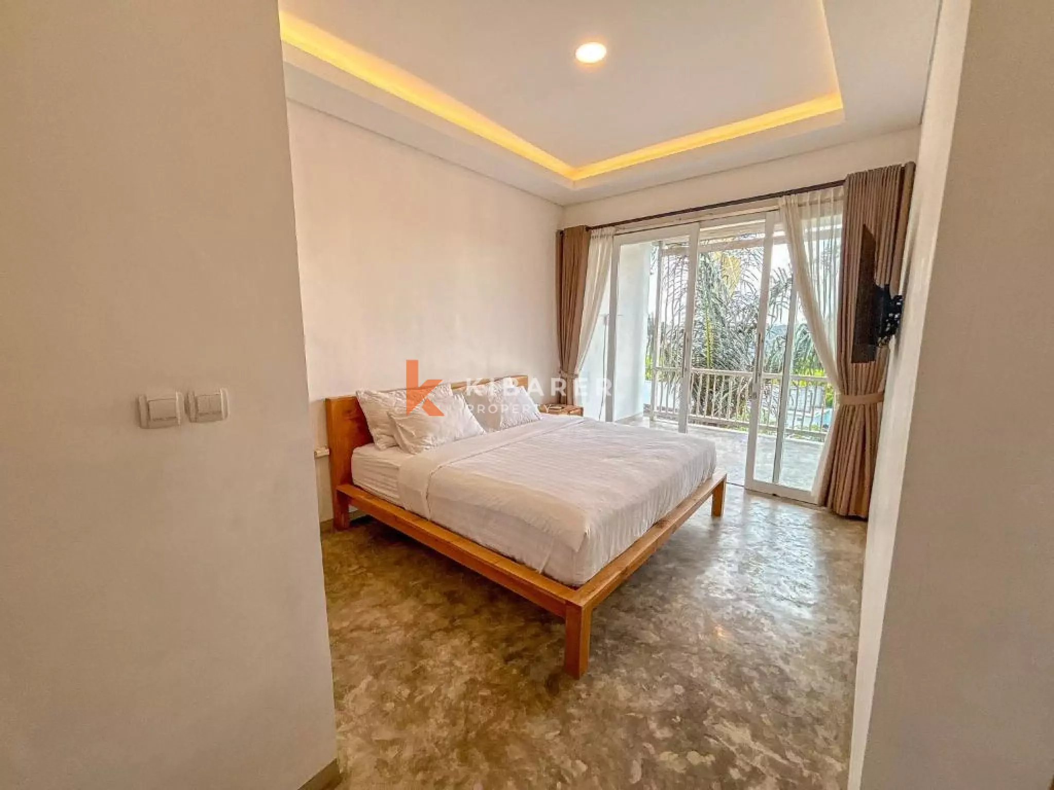 City Escape Two-bedroom Villa in Cepaka — image 17