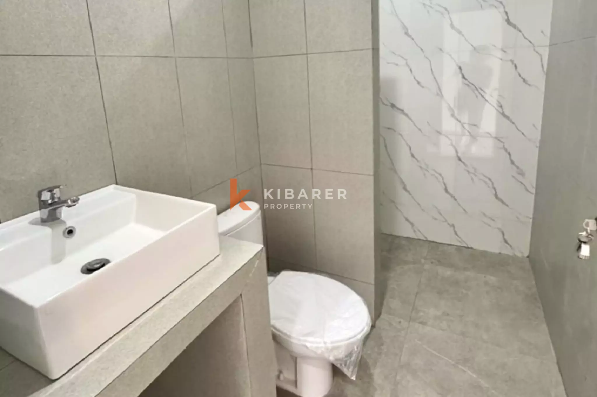 Charming Split-Level Semi-Furnished Three-Bedrooms Villa in Sanur — image 10