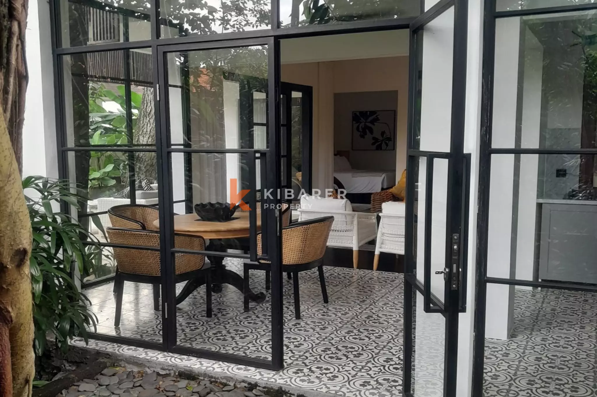 Modern One-Bedroom Apartment with Shared Pool in Prime Umalas — image 7