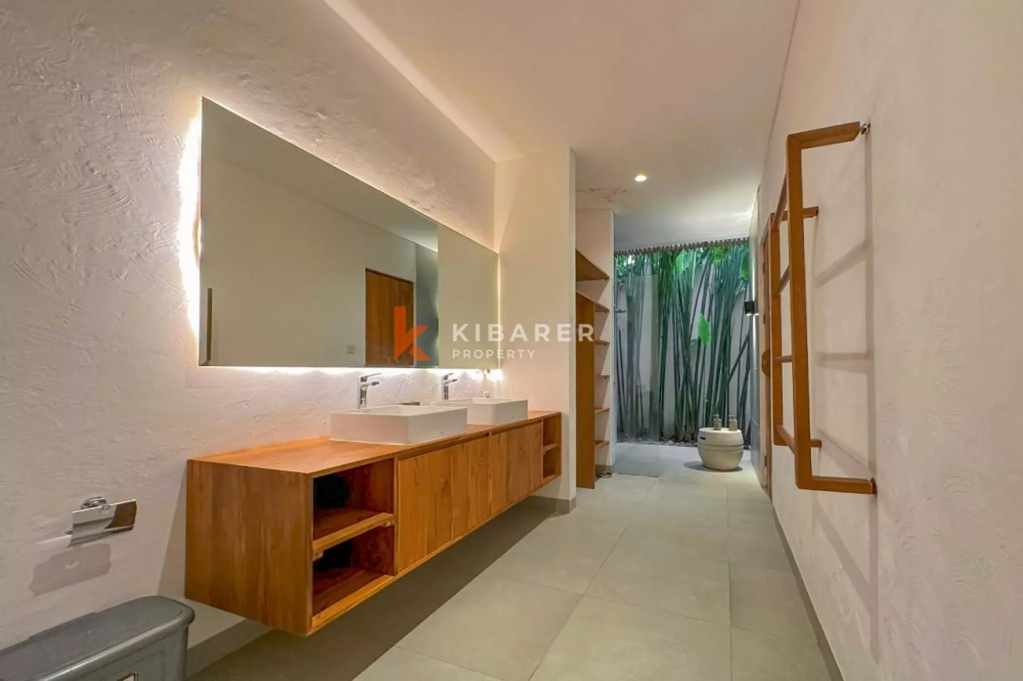 Sophisticated Two-Bedroom Villa with Private Pool in Umalas — image 13