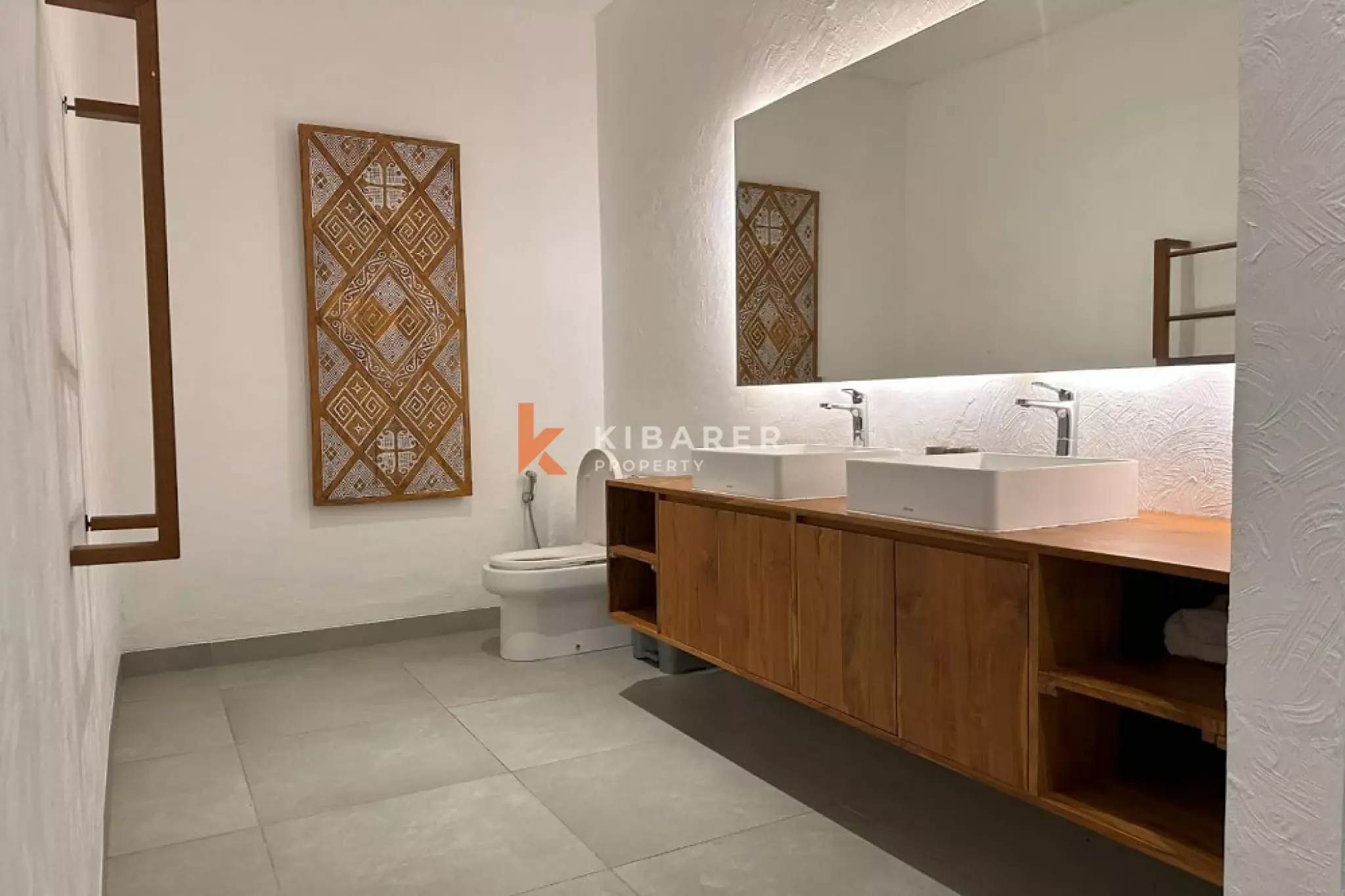 Sophisticated Two-Bedroom Villa with Private Pool in Umalas — image 17