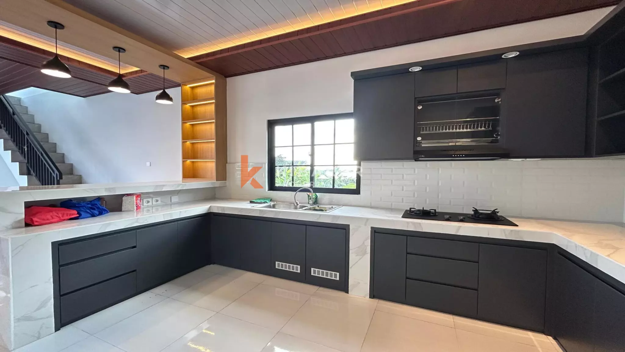 Charming Two-Bedroom Unfurnished Villa with Private Pool in Padonan — image 4