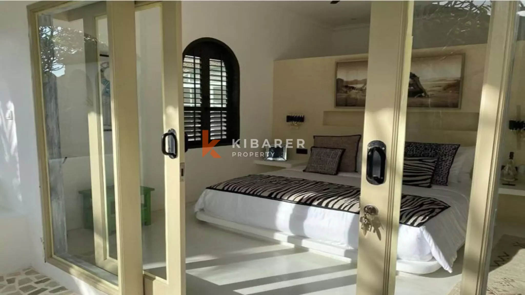 Charming Moroccan-Inspired Three-Bedroom Villa in Berawa — image 14