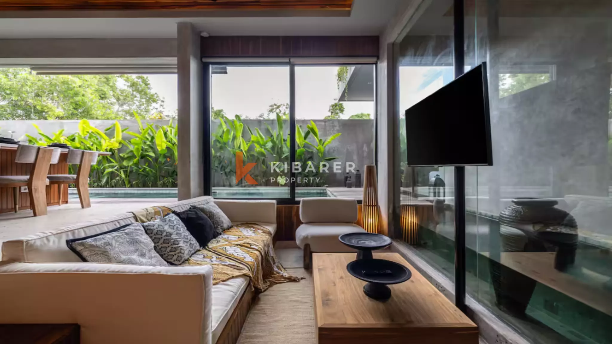 Stylish Three-Bedroom Villa with Sunken Lounge and Private Pool — image 2