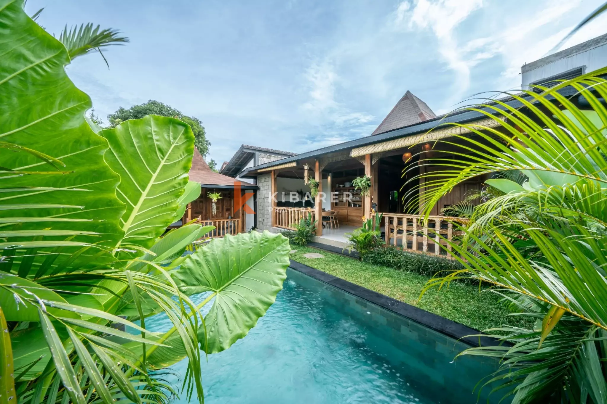 Charming Joglo-Style Three-Bedroom Villa in Quiet Canggu Location — image 5
