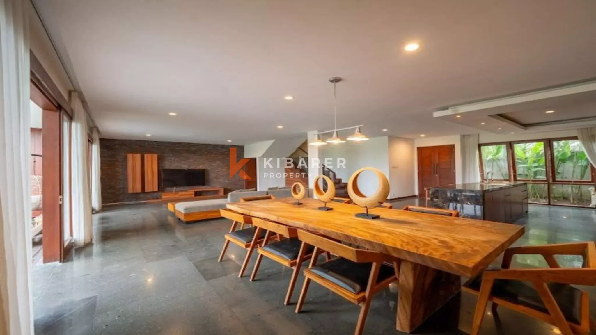 Beautiful Three Bedrooms Villa In Cemagi — image 10