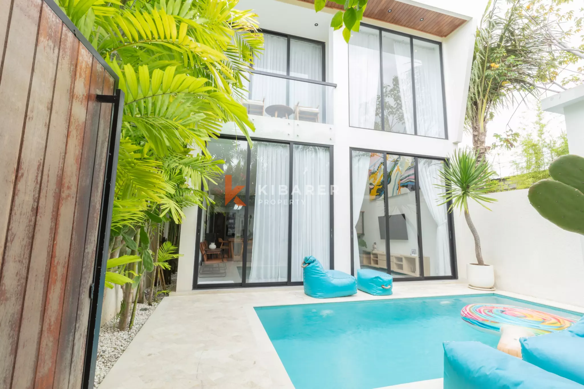 Modern Two Bedroom Villa with Private Enclosed Living in Canggu — image 7