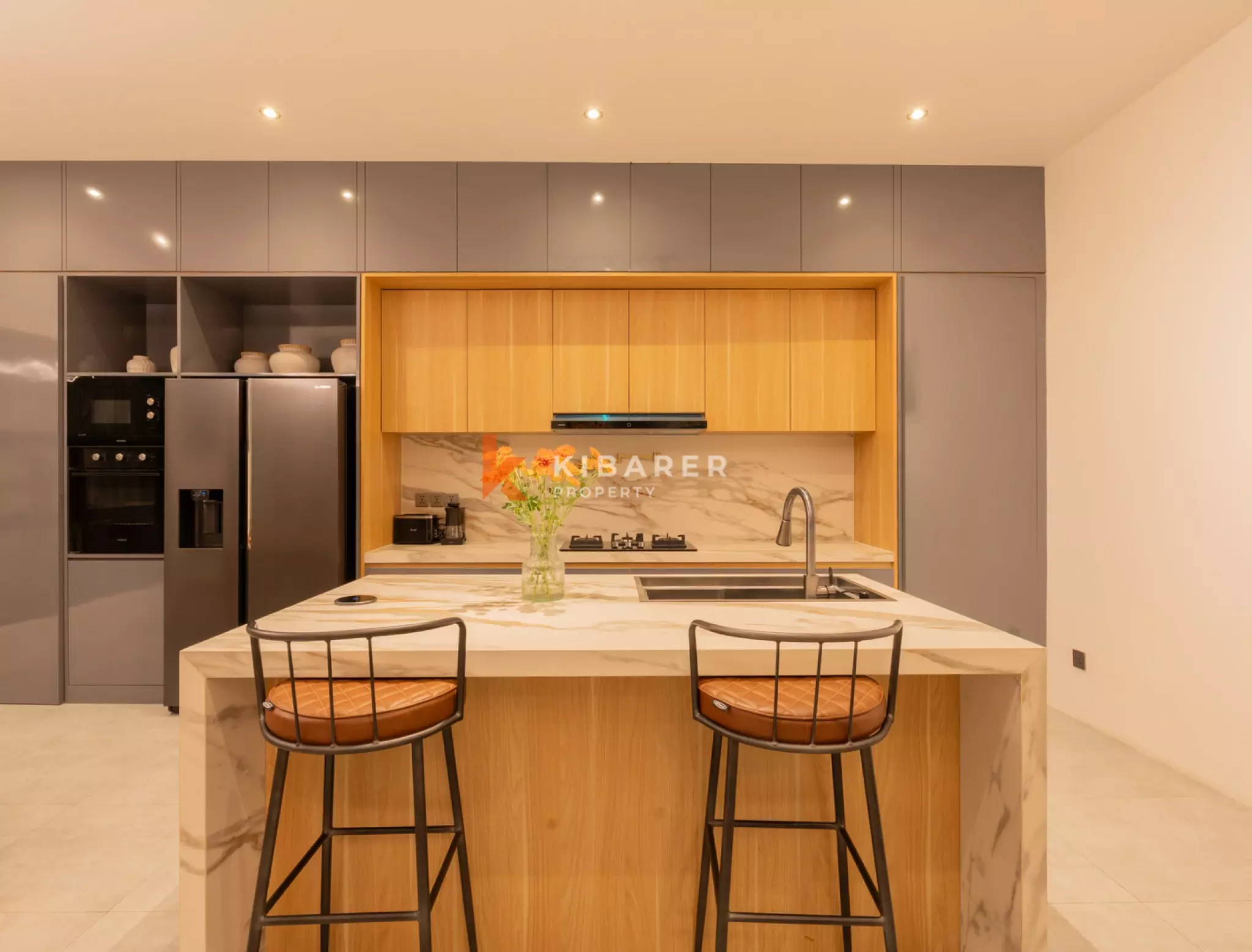 Modern Two-Bedroom Villa with Private Enclosed Space in Canggu — image 6