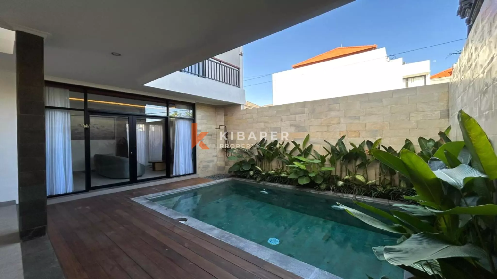 Modern Two-Bedroom Villa with Private Pool in Padonan — image 4