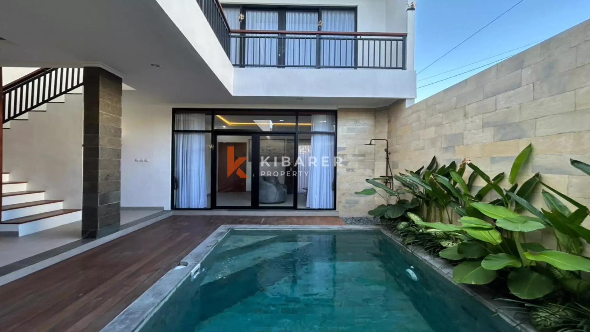 Modern Two-Bedroom Villa with Private Pool in Padonan — image 2