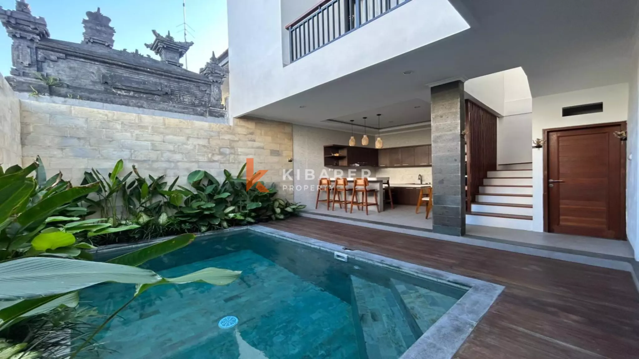 Modern Two-Bedroom Villa with Private Pool in Padonan — image 3