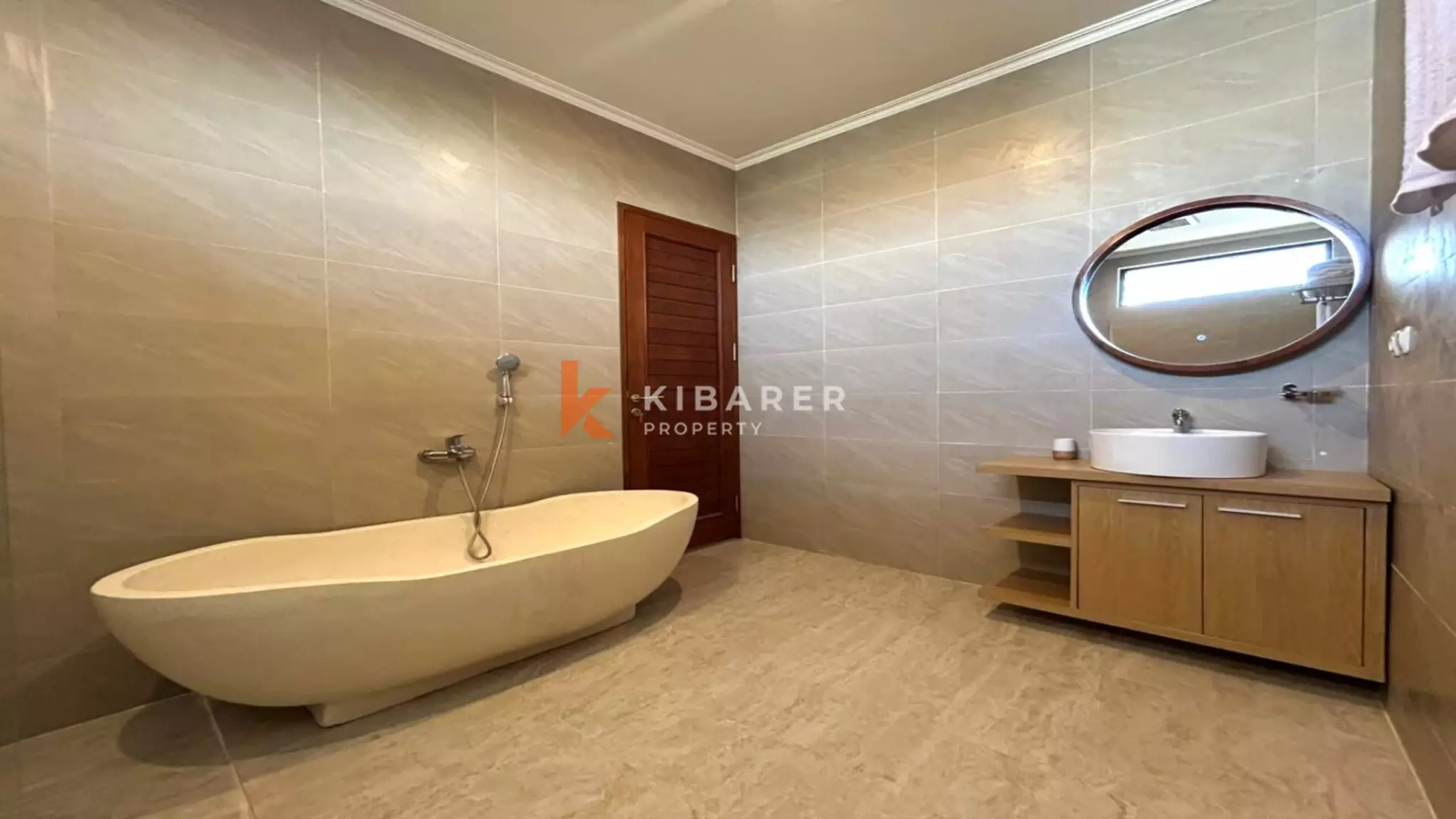 Modern Two-Bedroom Villa with Private Pool in Padonan — image 18
