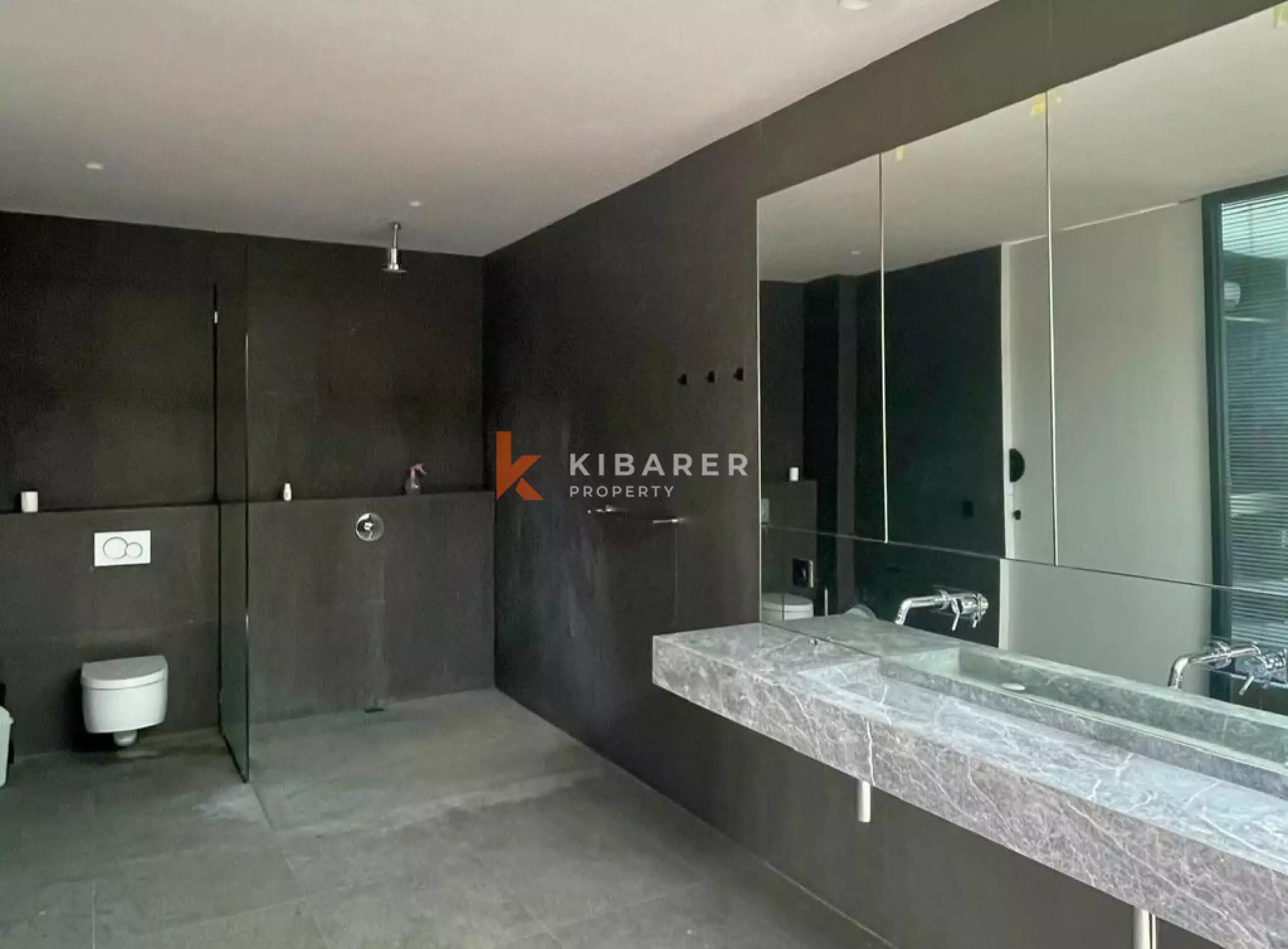 Tropical Two-Bedroom Villa with Swimming Pool in Strategic Umalas — image 18