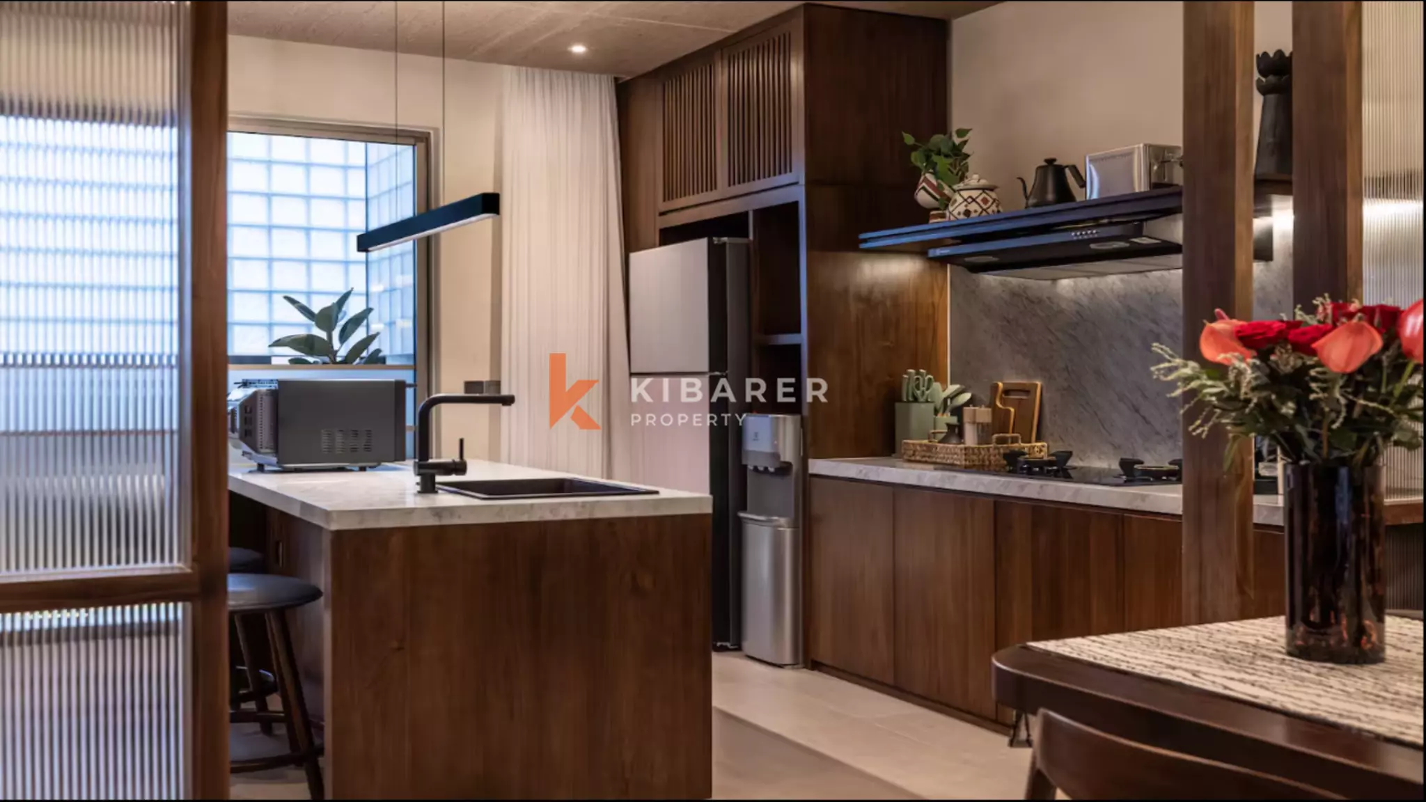 Elegant Three-Bedroom Japandi–Balinese Villa in Ungasan — image 4