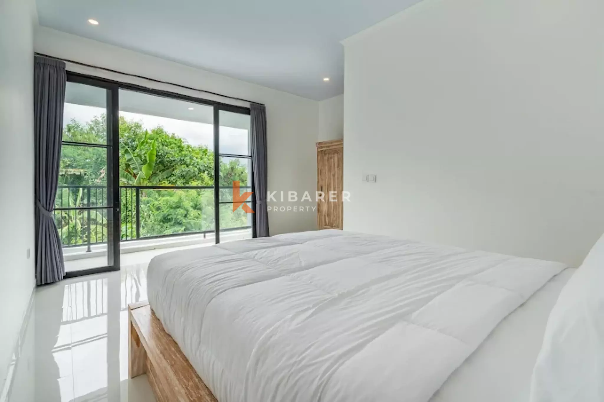 4BR Villa for Rent in Canggu, Bali — image 13
