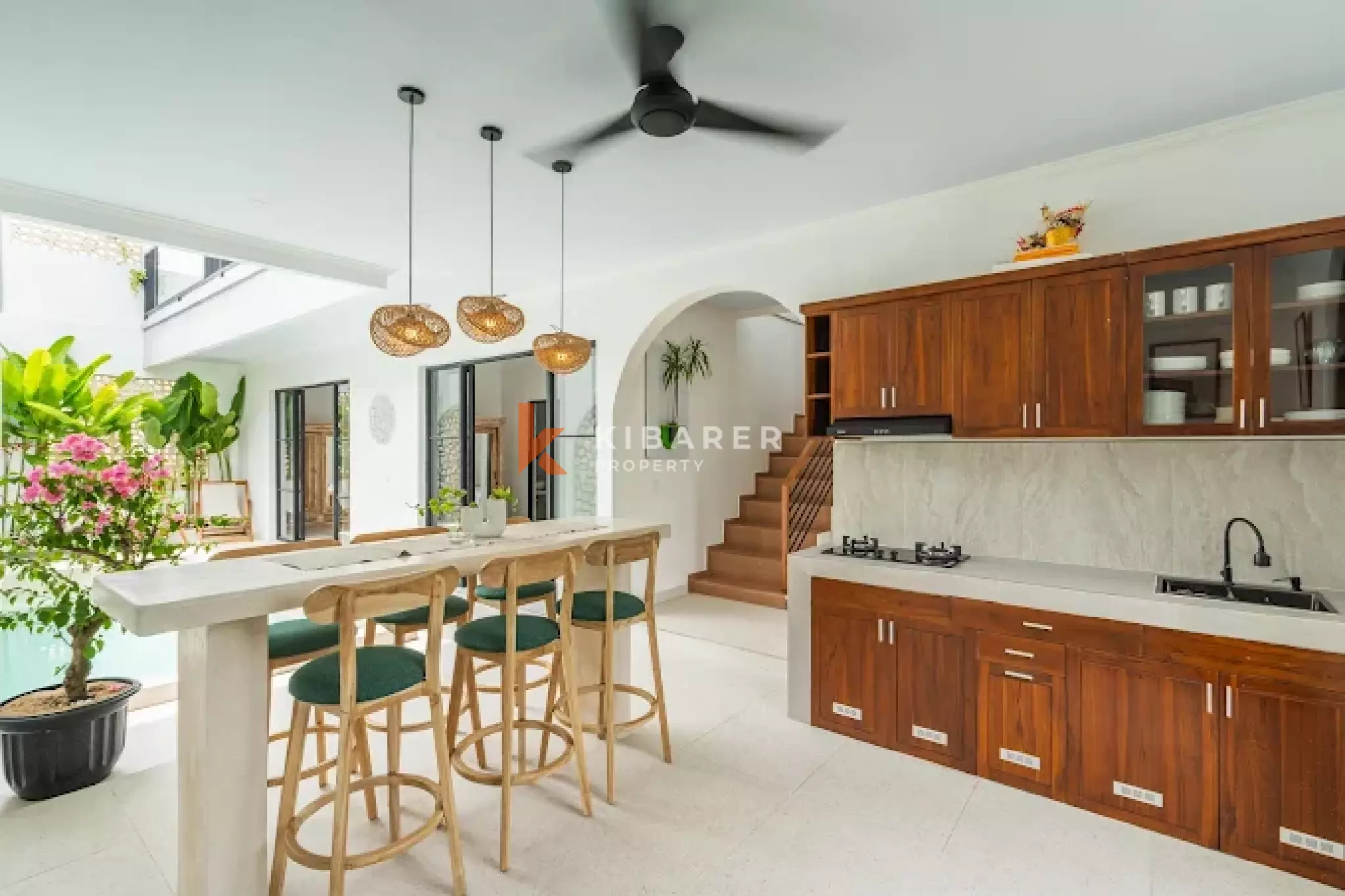 4BR Villa for Rent in Canggu, Bali — image 9