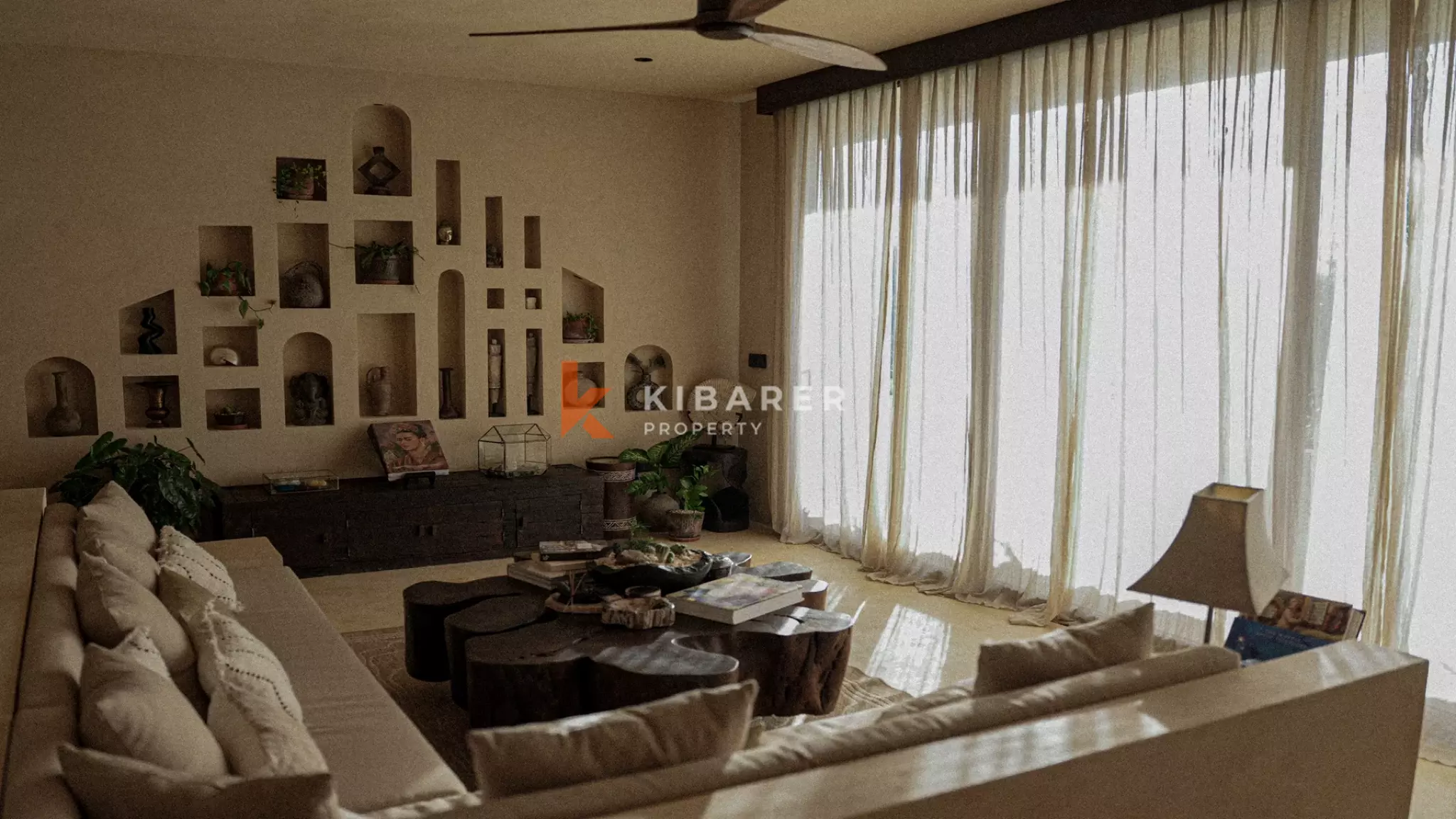 Architectural Two-Bedroom Luxury Villa with Iconic Views in Padang-Padang — image 9