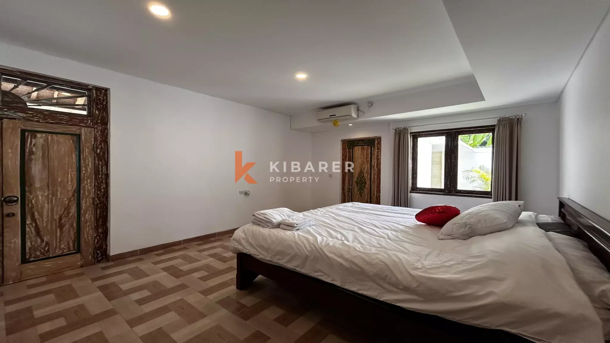 Beautiful Two-Bedroom Joglo Villa with Open Living Room Located in Tumbak Bayuh — image 16
