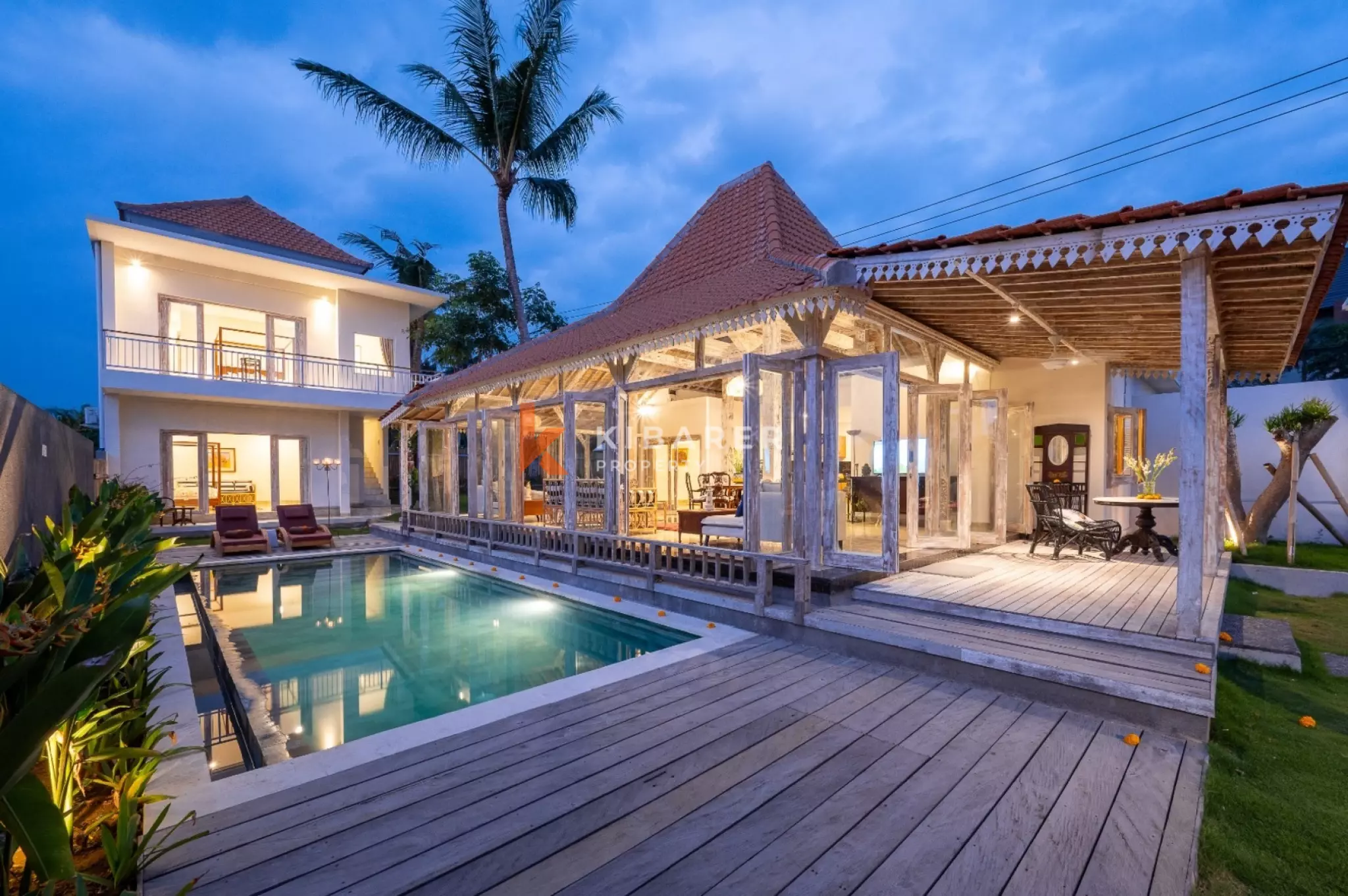 Relax and Unwind in a Beautiful Four-Bedroom Pool Villa in Nyanyi