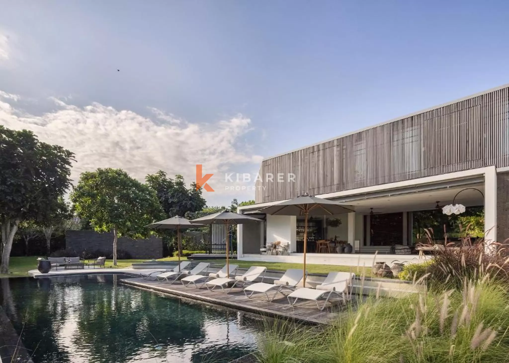 Retreat Haven – Stunning Four-Bedroom Villa in the Heart of Umalas — image 3
