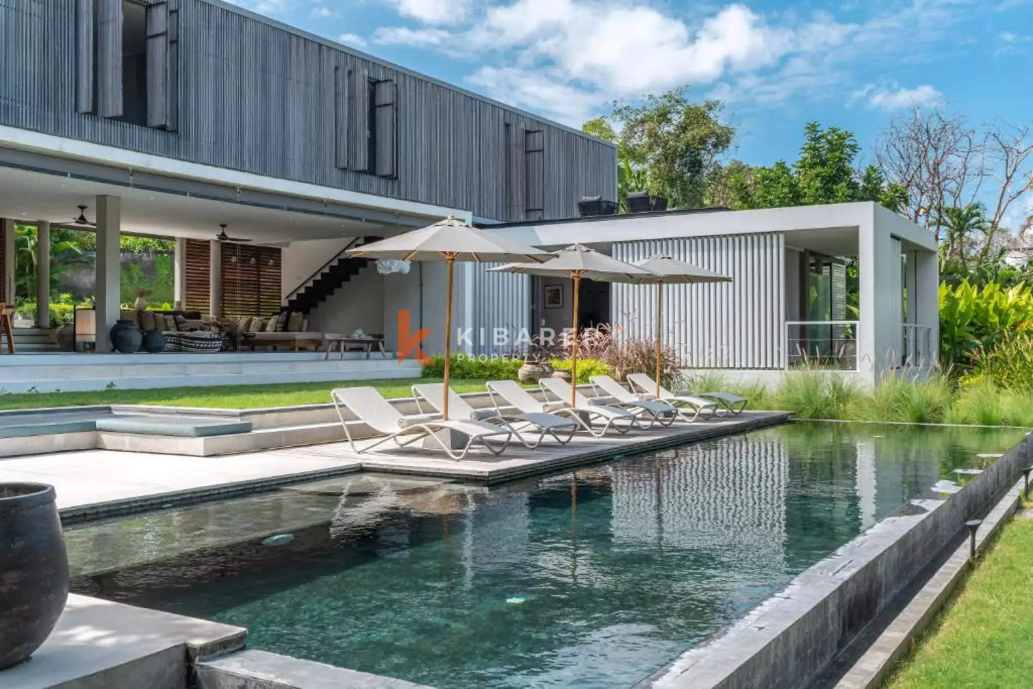 Retreat Haven – Stunning Four-Bedroom Villa in the Heart of Umalas