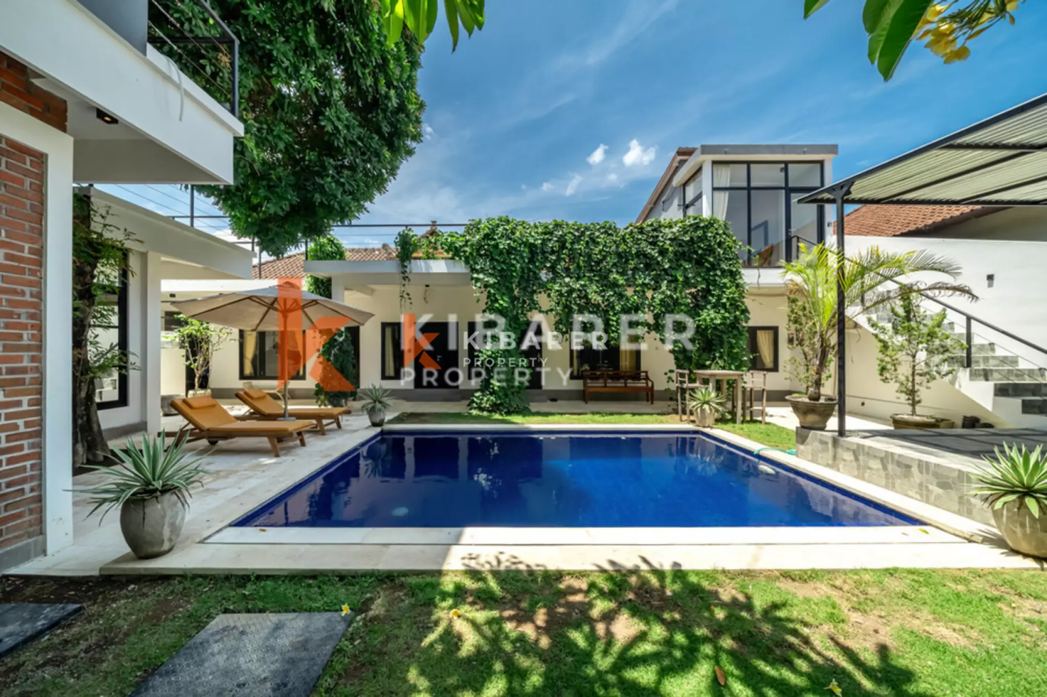 Exclusive Modern Villa with Five Bedrooms in Umalas