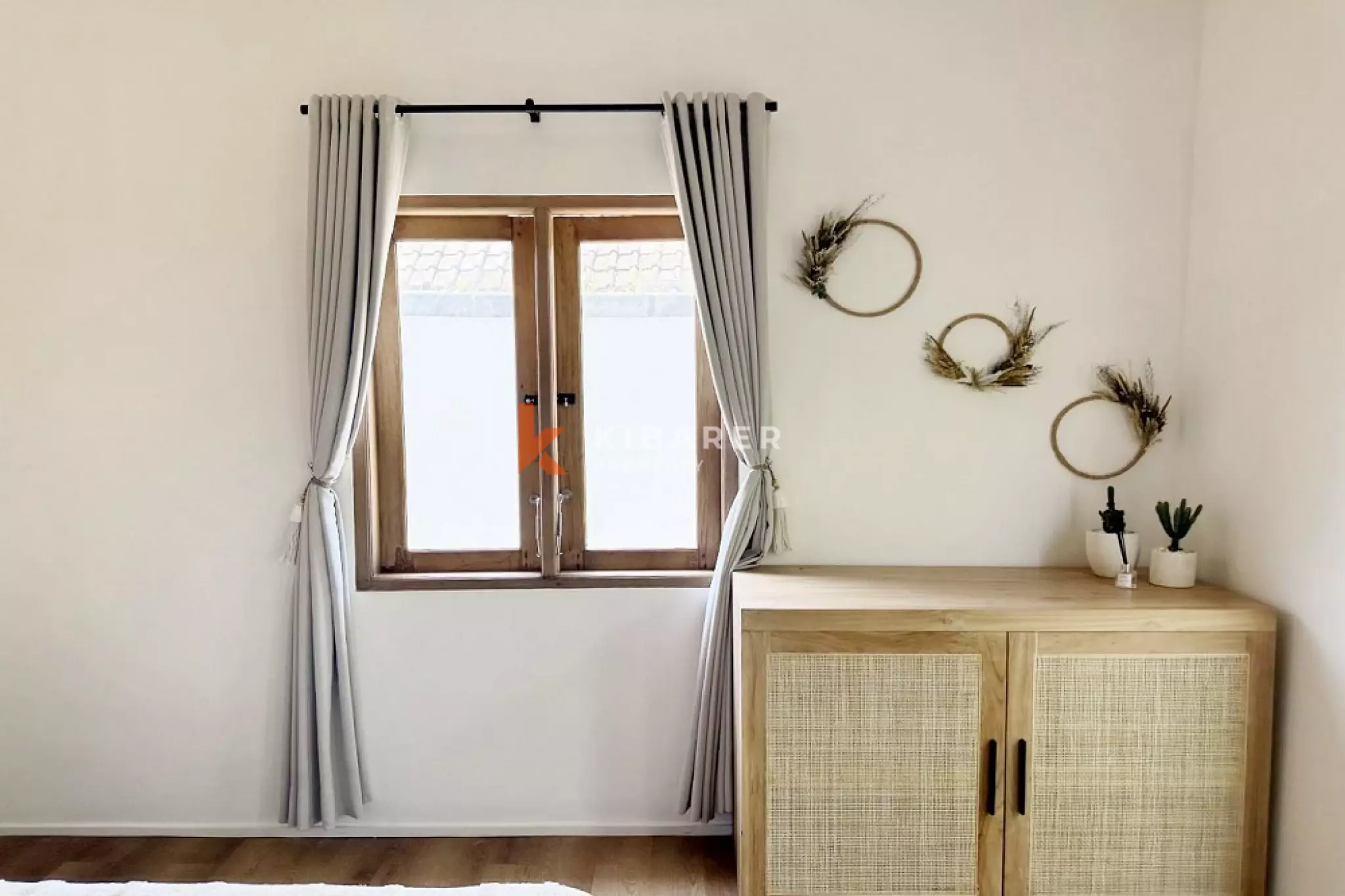 Mediterranean Style Three-Bedroom Gated Villa in Berawa — image 7