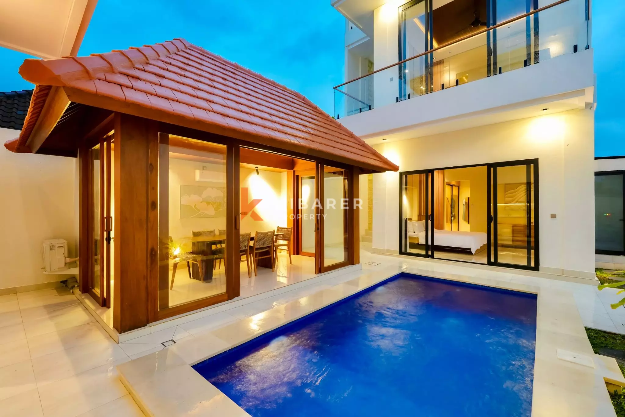 Quiet and Well-Designed Three-Bedroom Villa with Rooftop Lounge in Tumbak Bayuh — image 2