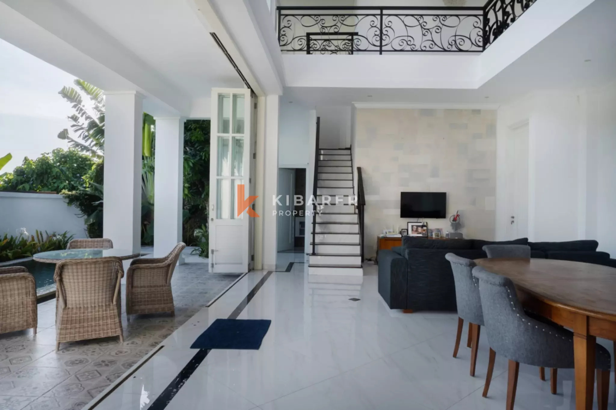 Colonial Style Four-Bedroom Villa in the Heart of Berawa — image 12
