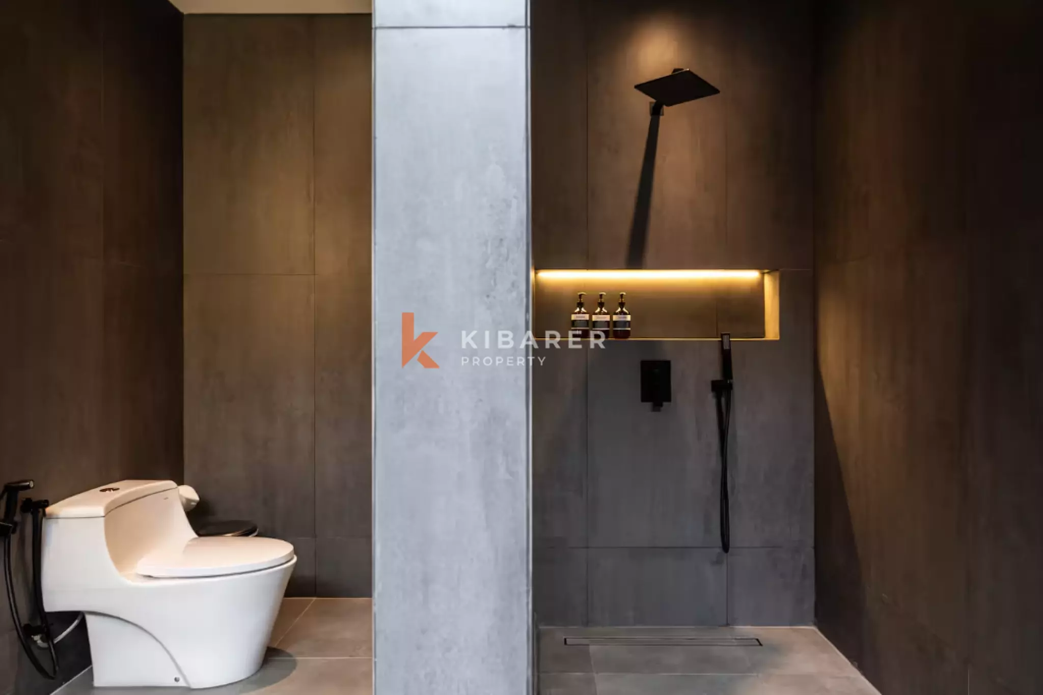 Modern Brutalist Two-Bedroom Villa with Private Pool and Rooftop Retreat in Ungasan — image 11