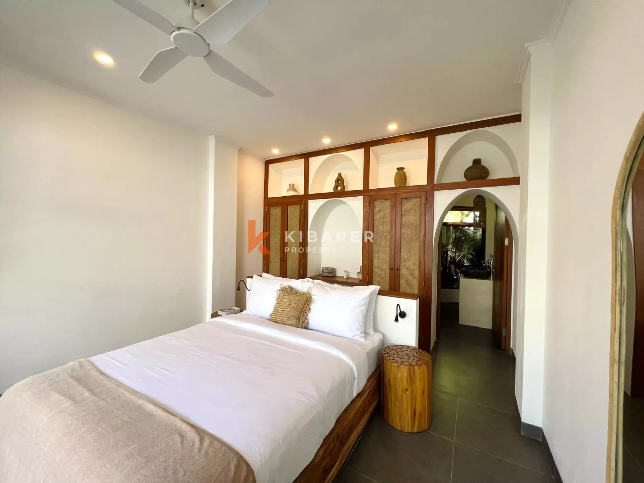 Three-Bedroom Tropical Modern Style Villa with Open Living Room & Rooftop Terrace in Tumbak Bayuh — image 18
