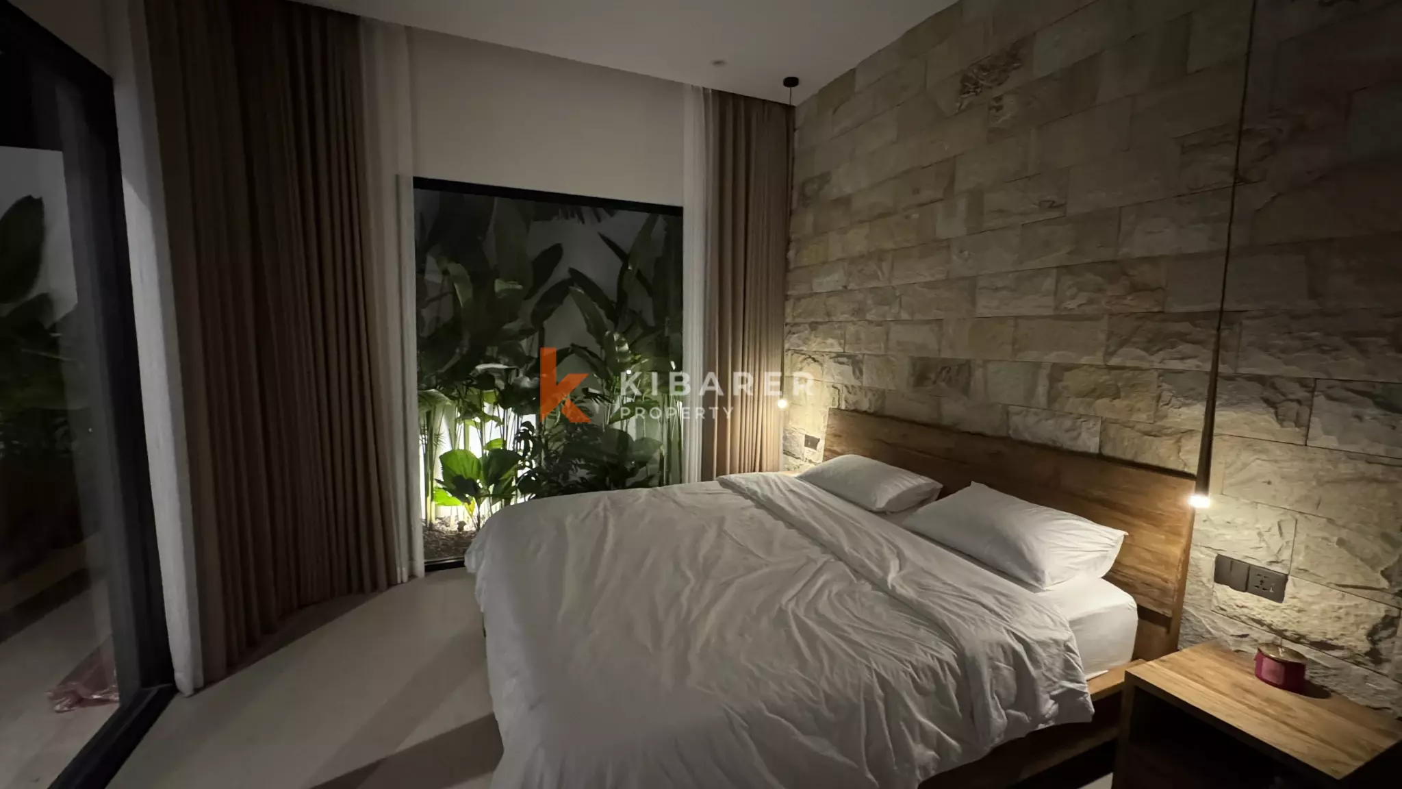 Bright Two-Bedroom Modern Pool Villa in Ungasan — image 19