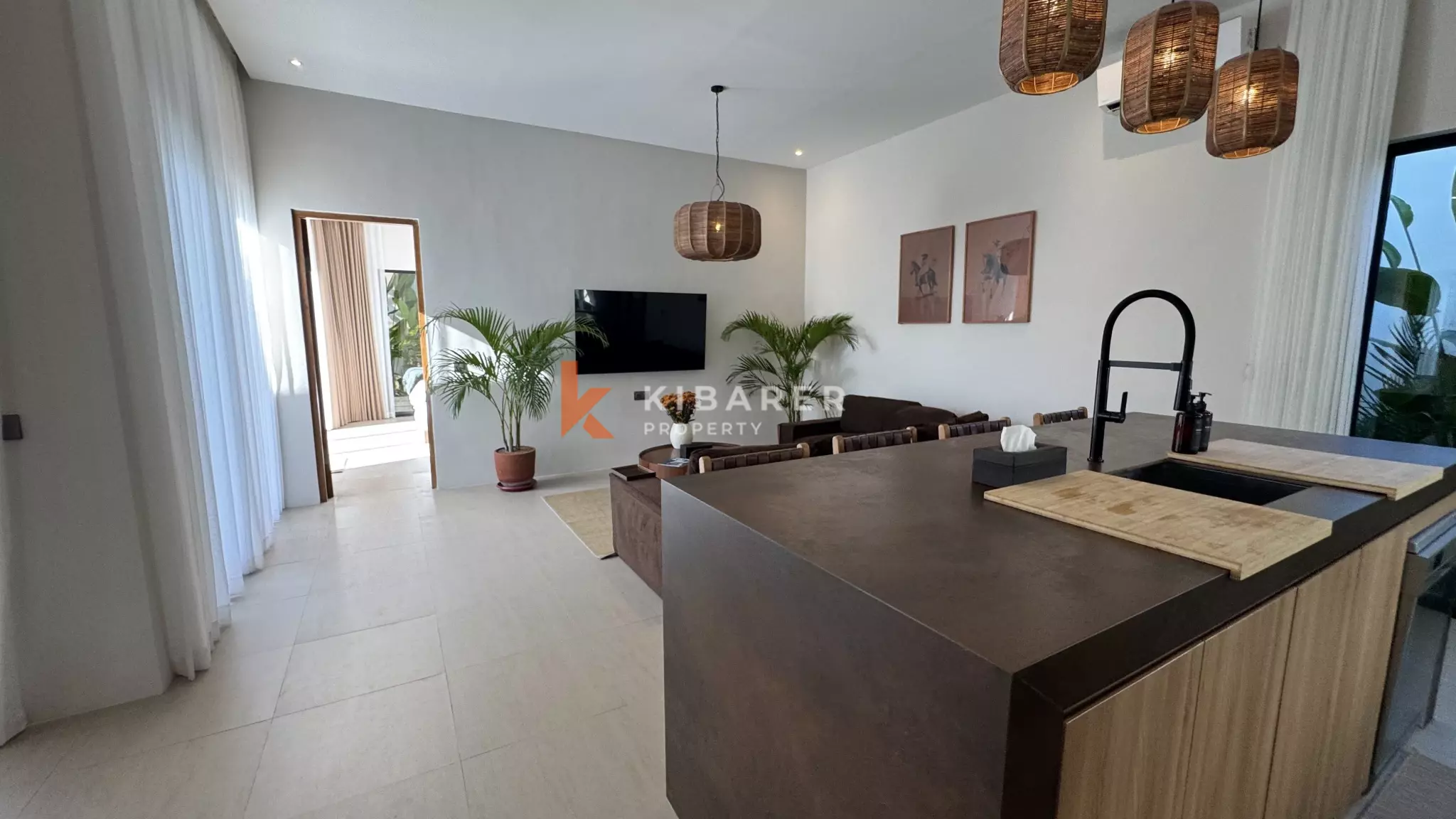 Bright Two-Bedroom Modern Pool Villa in Ungasan — image 12
