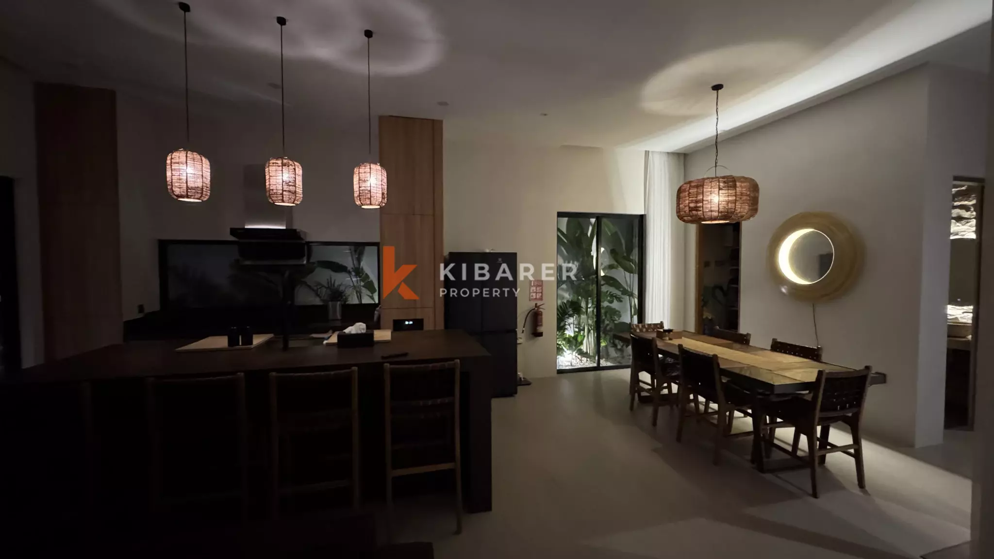 Bright Two-Bedroom Modern Pool Villa in Ungasan — image 11