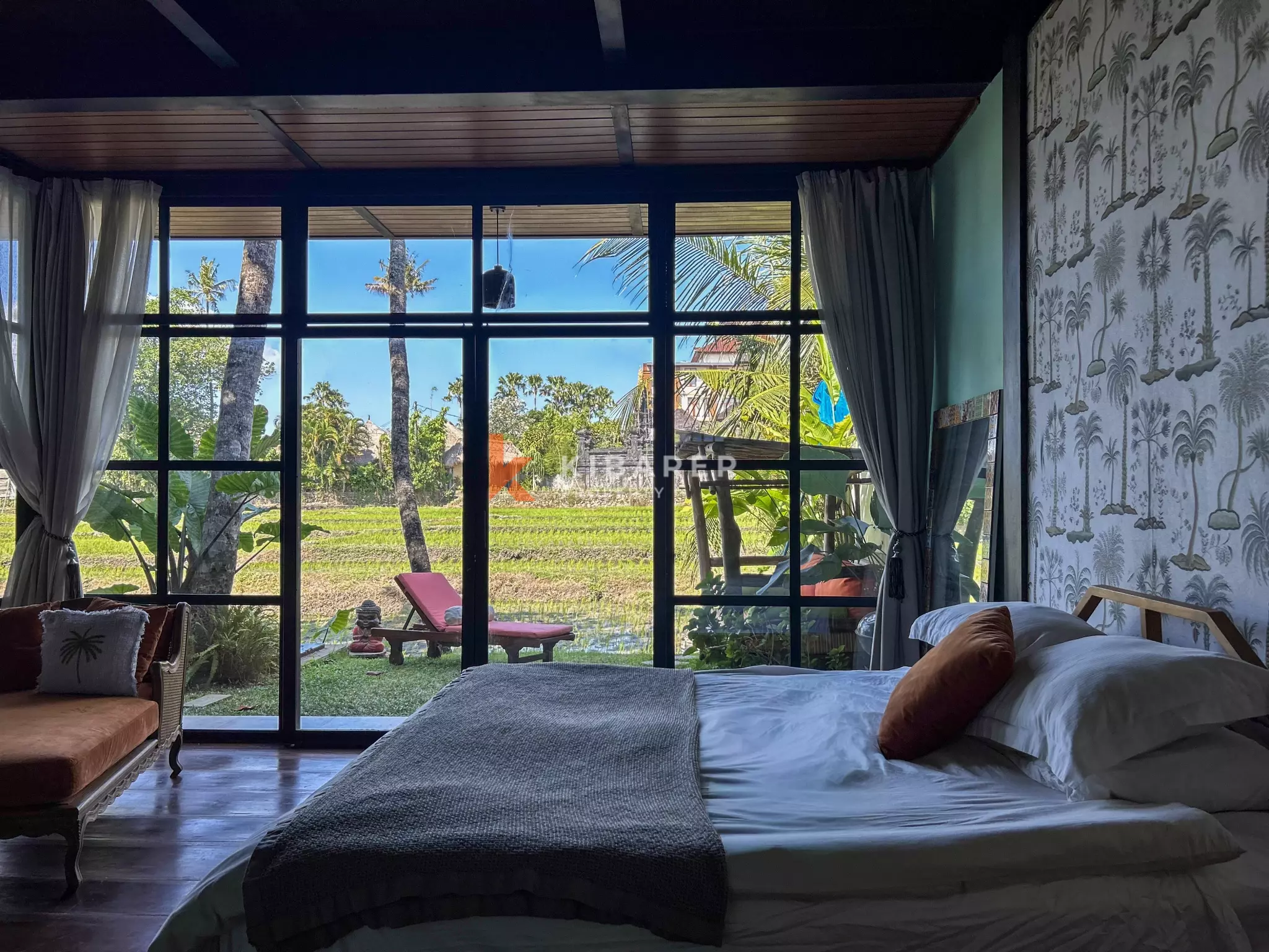 Elegant Two-Story Tropical Villa with Private Pool in Seseh — image 18