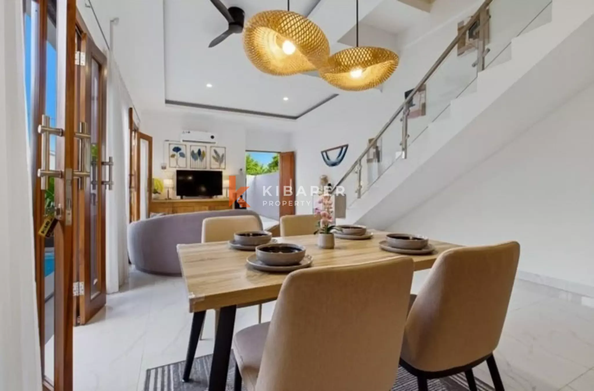 Beautiful Two-Bedroom Private Villa in One of the Developing Areas in Canggu — image 4