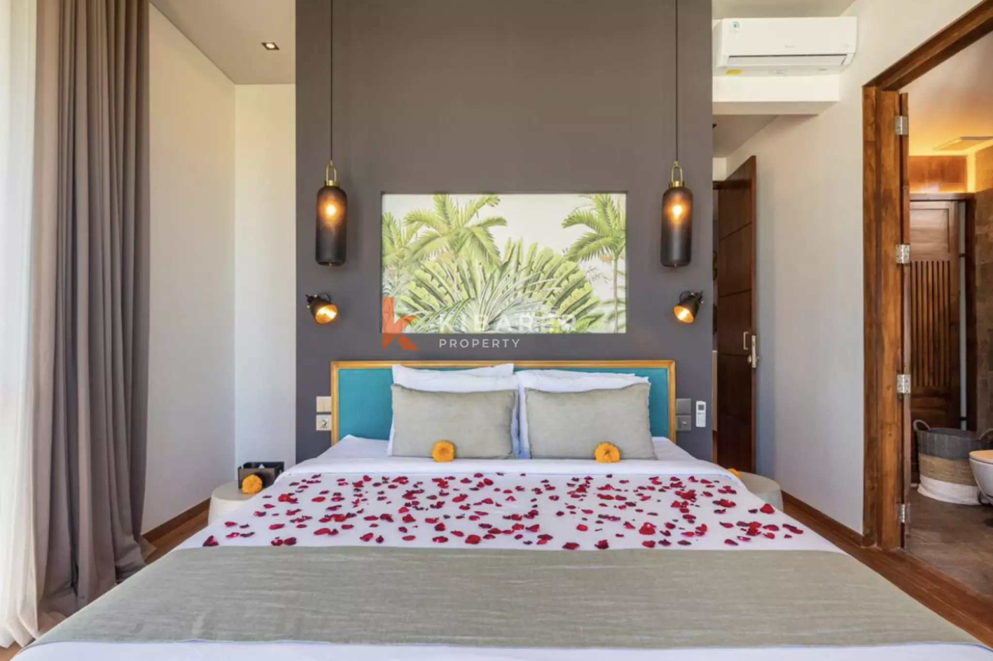 Architectural Four Bedroom Masterpiece in Exclusive Umalas — image 13