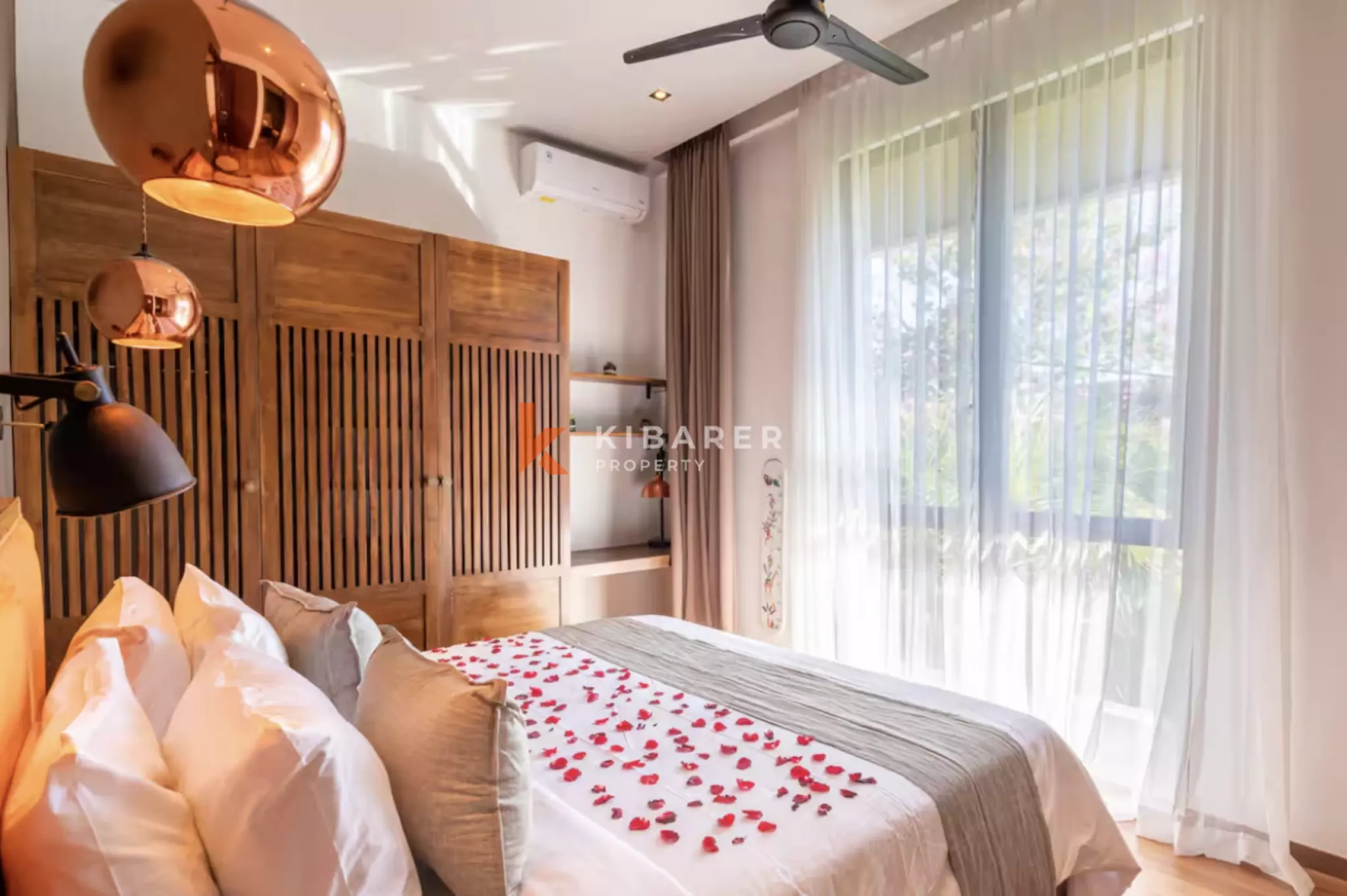 Architectural Four Bedroom Masterpiece in Exclusive Umalas — image 19