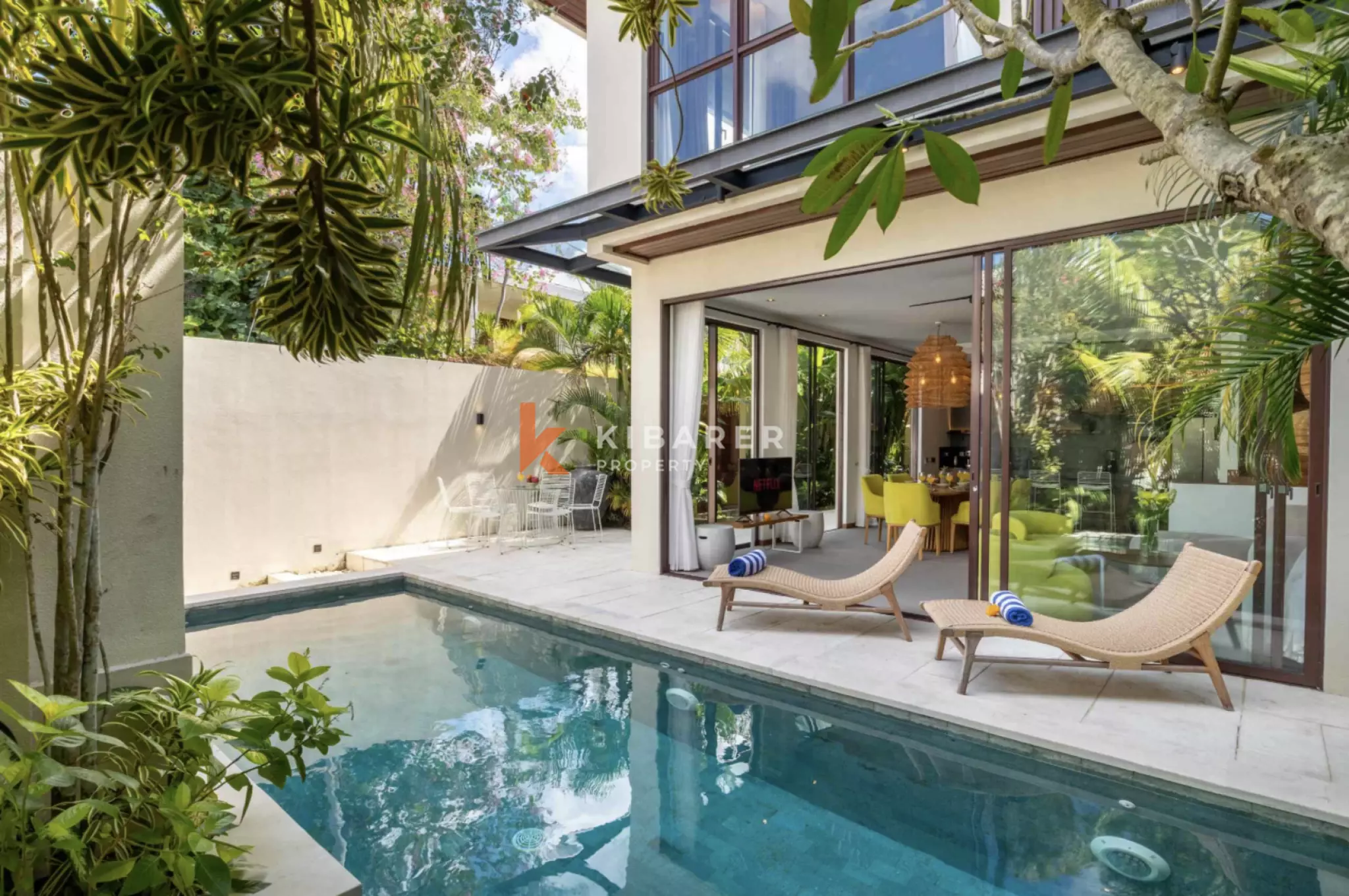 Architectural Four Bedroom Masterpiece in Exclusive Umalas — image 2