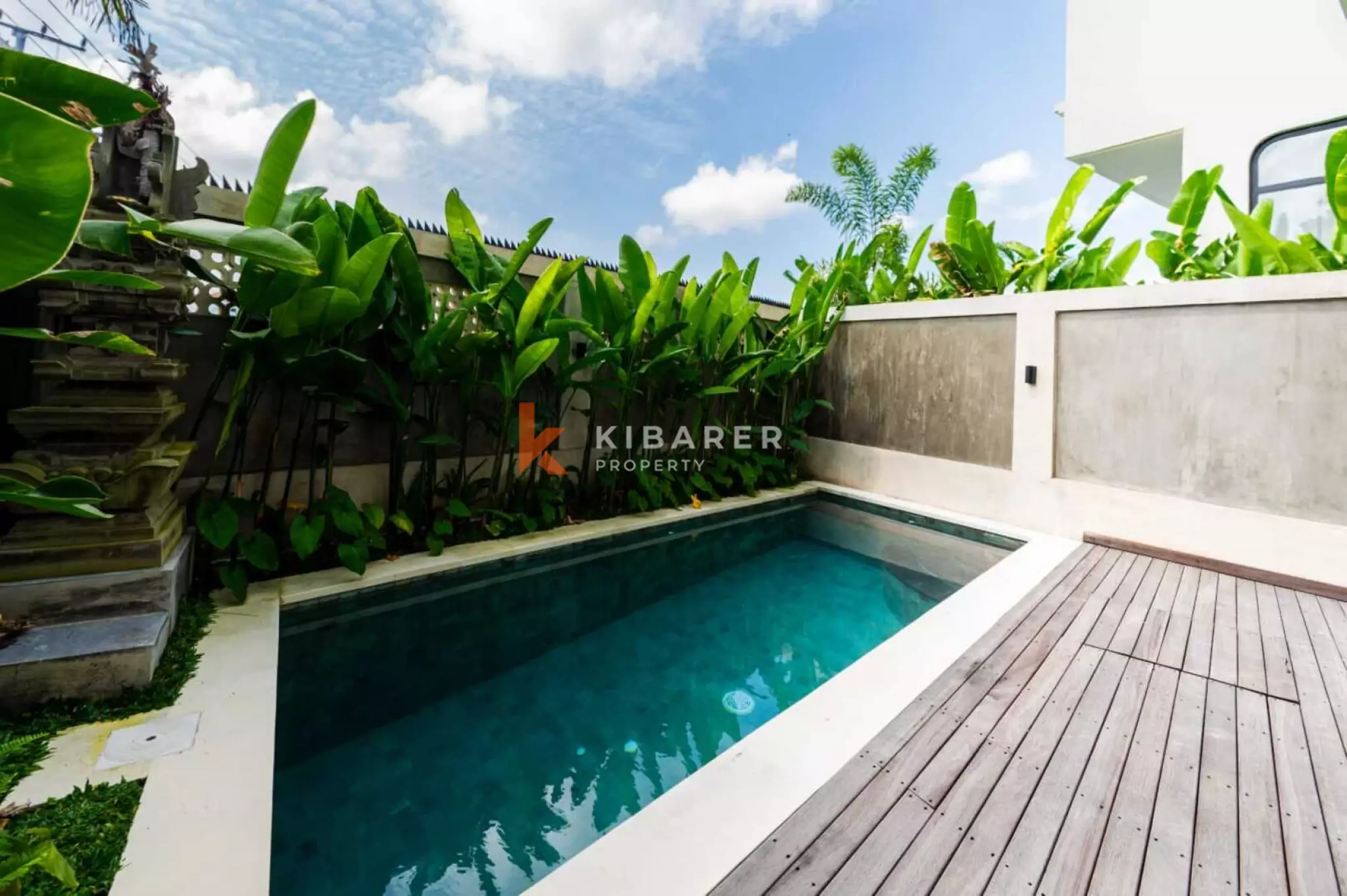 Two Bedroom Villa in Canggu with Enclosed Living and Ricefield View — image 12