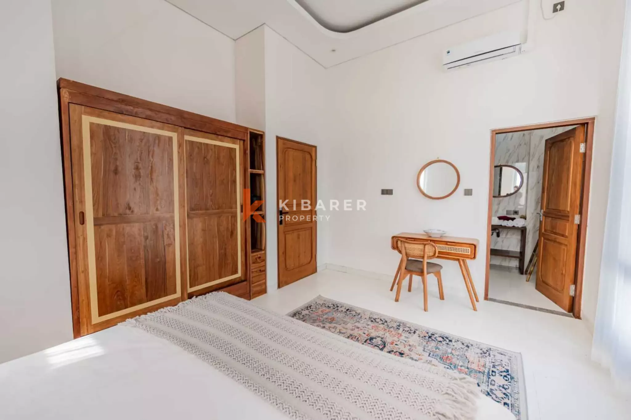 Two Bedroom Villa in Canggu with Enclosed Living and Ricefield View — image 18