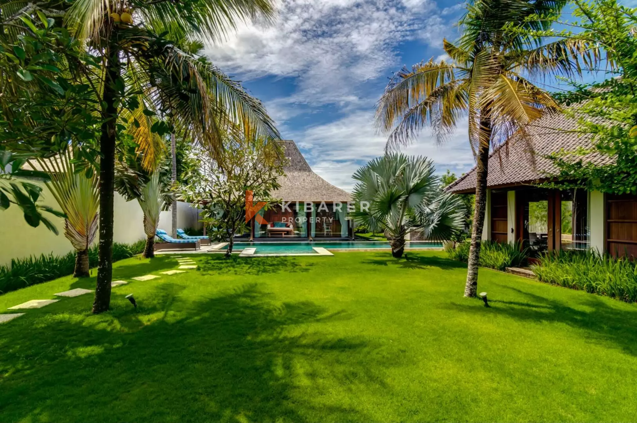 Enchanted Garden – Three Bedroom Villa in Kerobokan — image 1