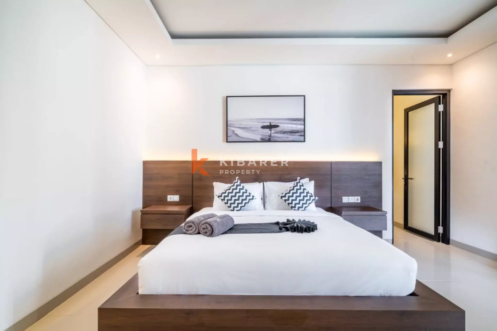Tropical Three-Bedroom Pool Villa in Canggu — image 15