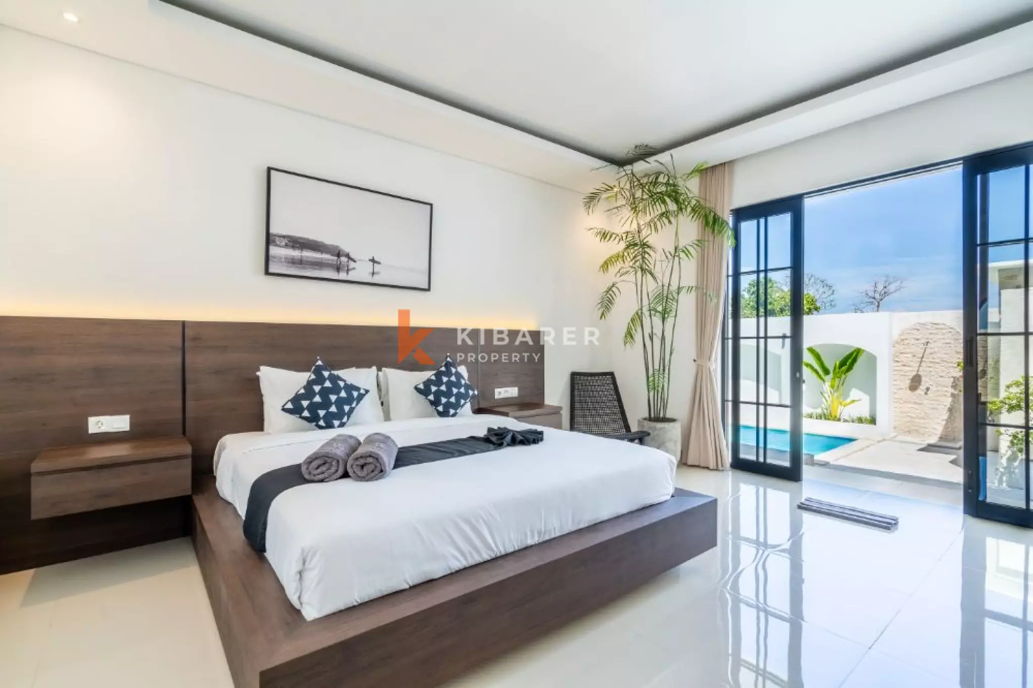 Tropical Three-Bedroom Pool Villa in Canggu — image 18