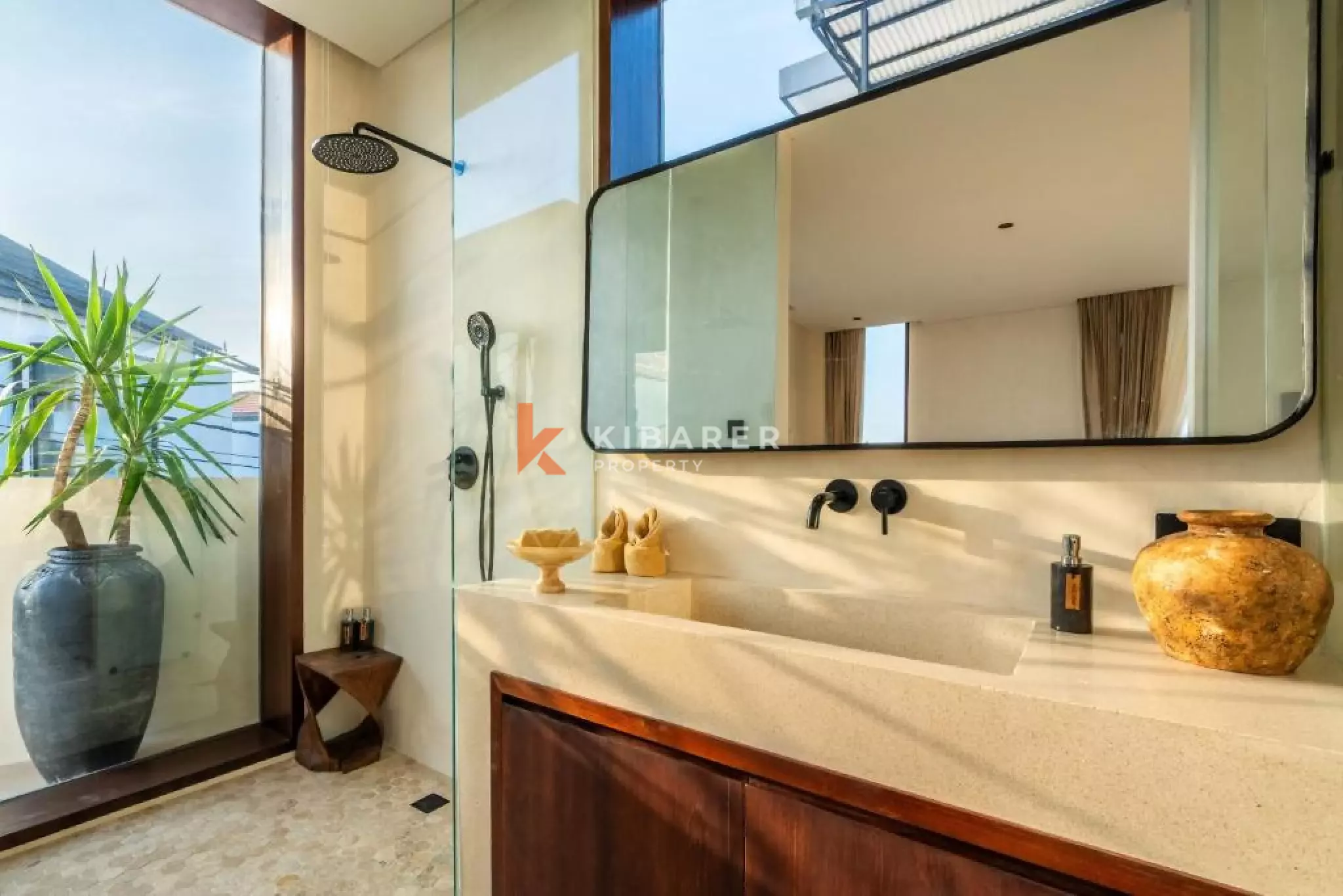 4BR Villa for Rent in Canggu, Bali — image 19